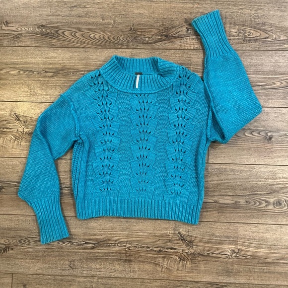 Free people blue teal knit top sweater xs - Picture 2 of 3